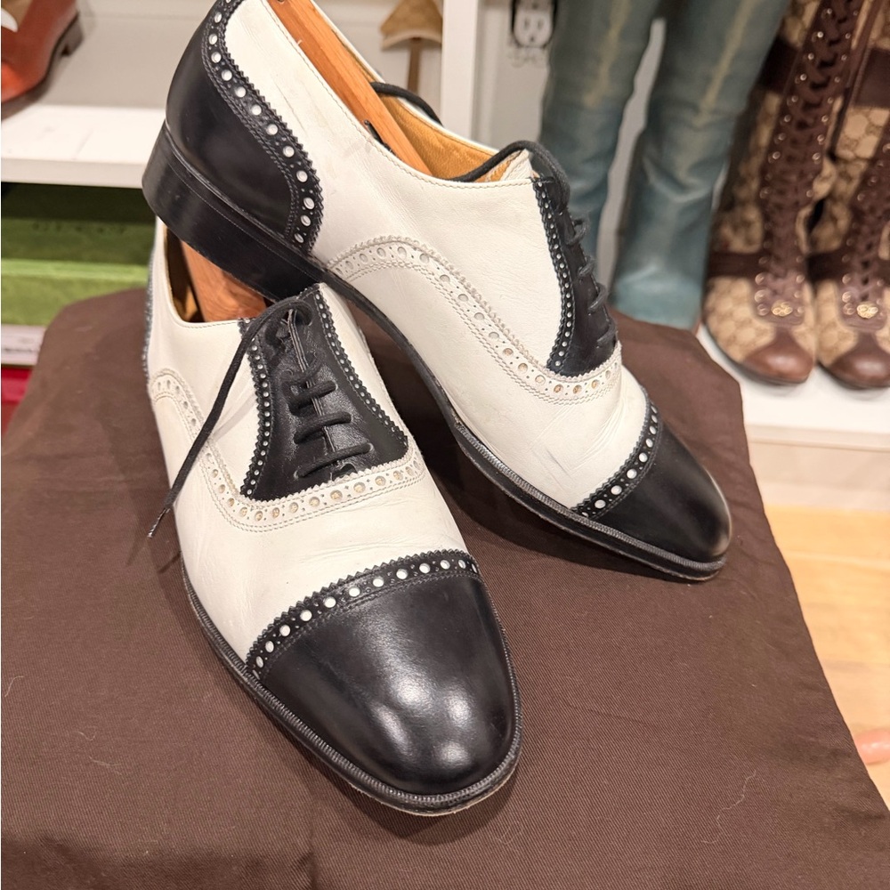 Elegant Black and White Women's Brogues